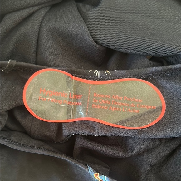 NWT Johnny Was Zolita Ruched Swimsuit - Picture 6 of 6